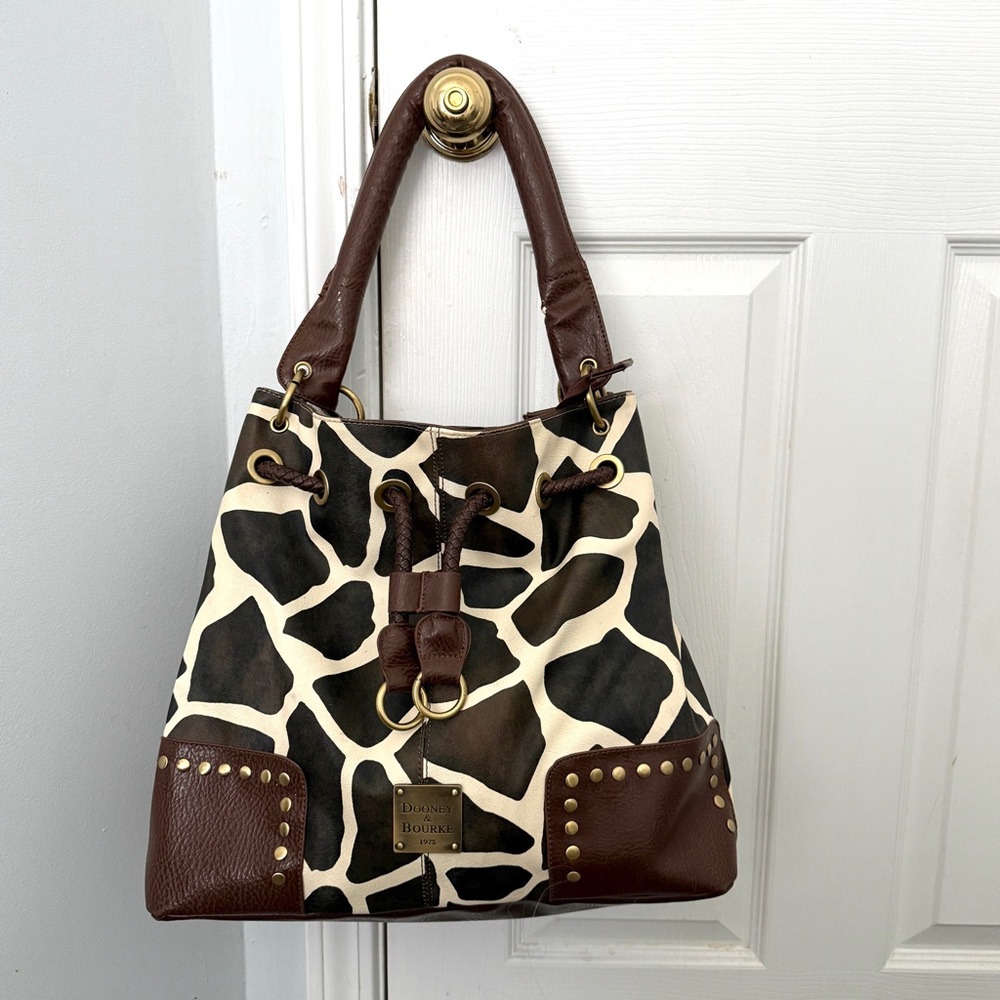 Beautiful Brown and Cream Giraffe-Print Drawstring Bucket Bag | See Description